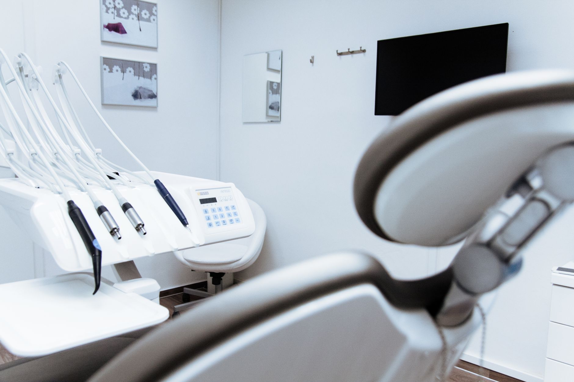 Bright dental office showcasing modern equipment and clean, sleek design. — Celebrating Dr. Wade Newman's Global Dental Legac